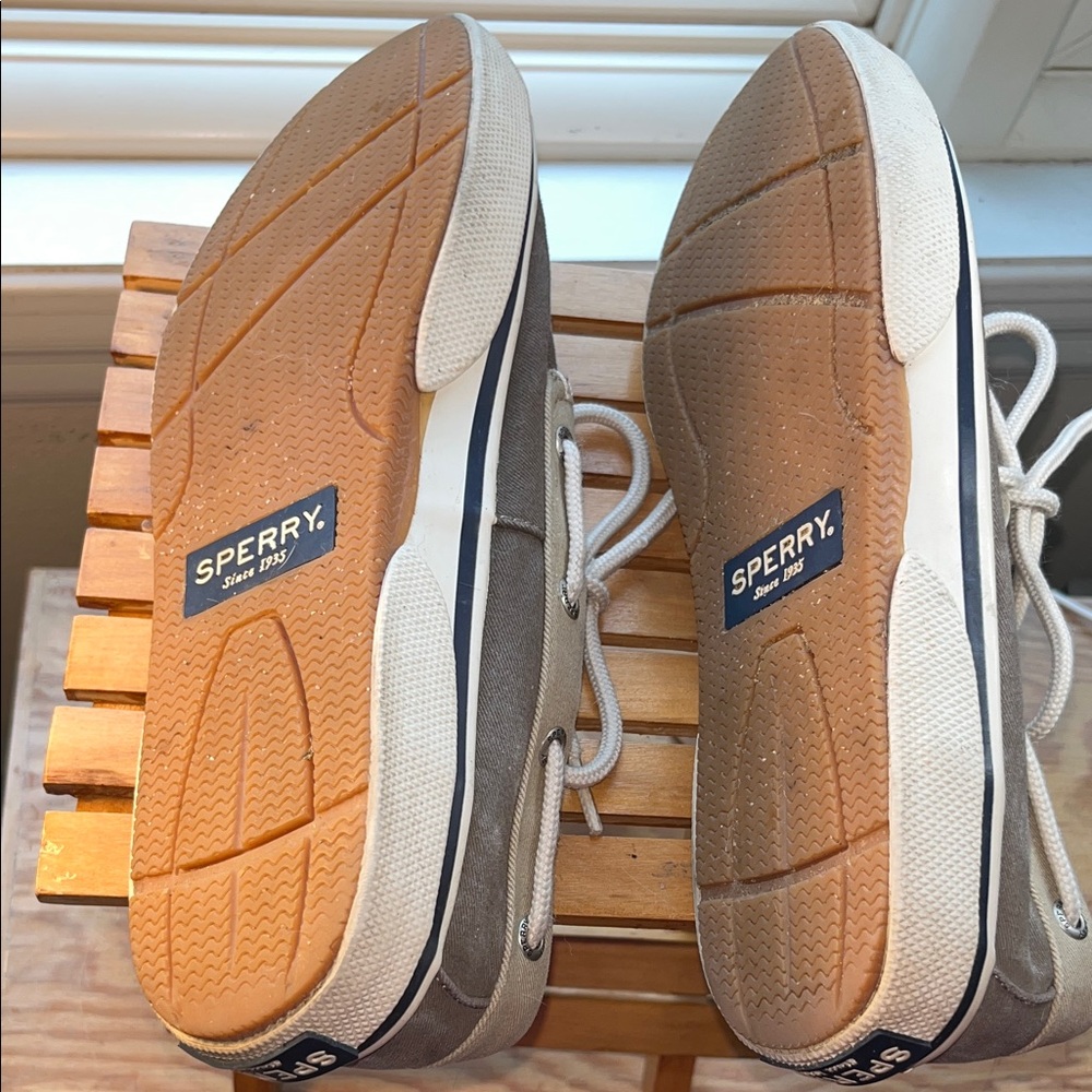 Sperry Men's Taupe Canvas Boat Shoes - Picture 4 of 9